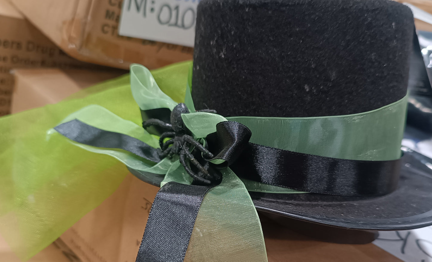 Top Hat HeadBand With Veil Geen