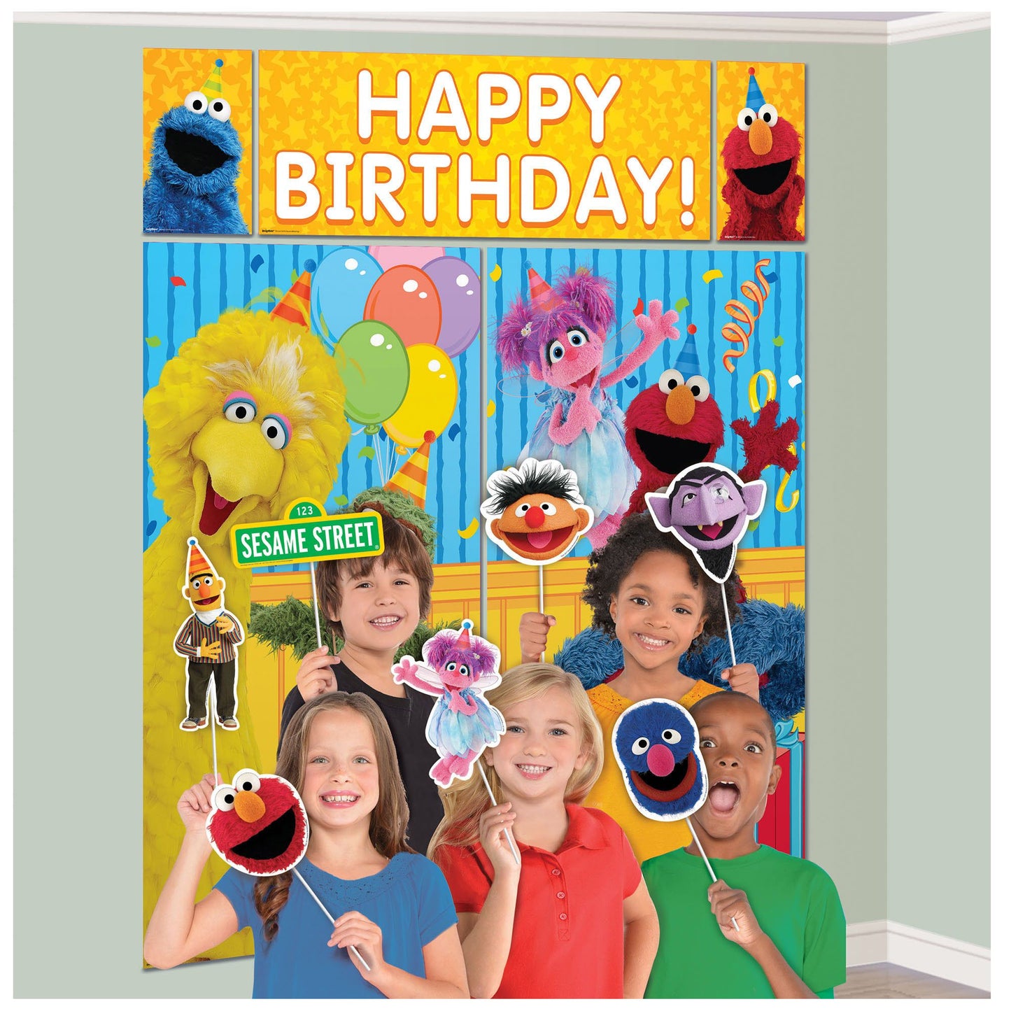 Sesame Street Scene Setter With Props