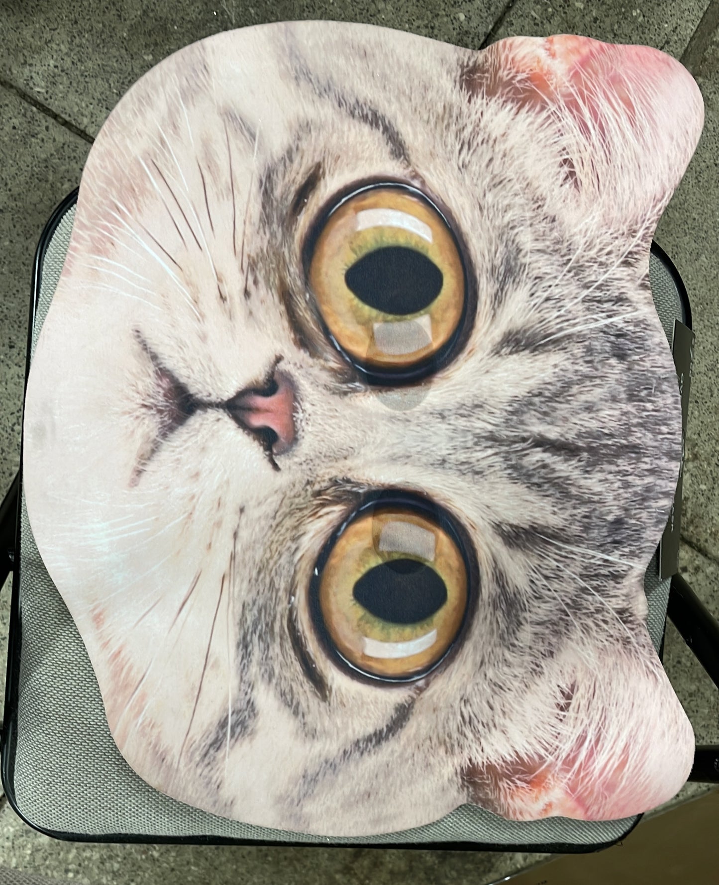 OVERSIZED CAT MASK