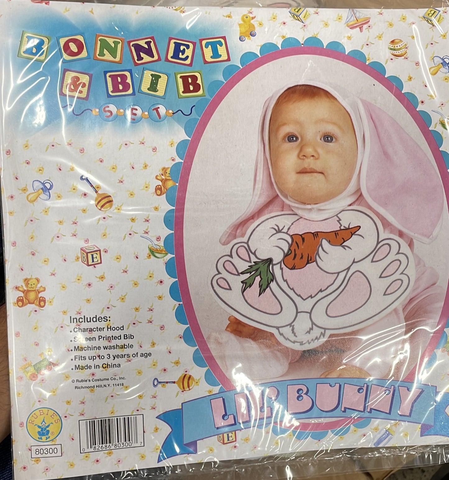 Bonnet & Bib Set