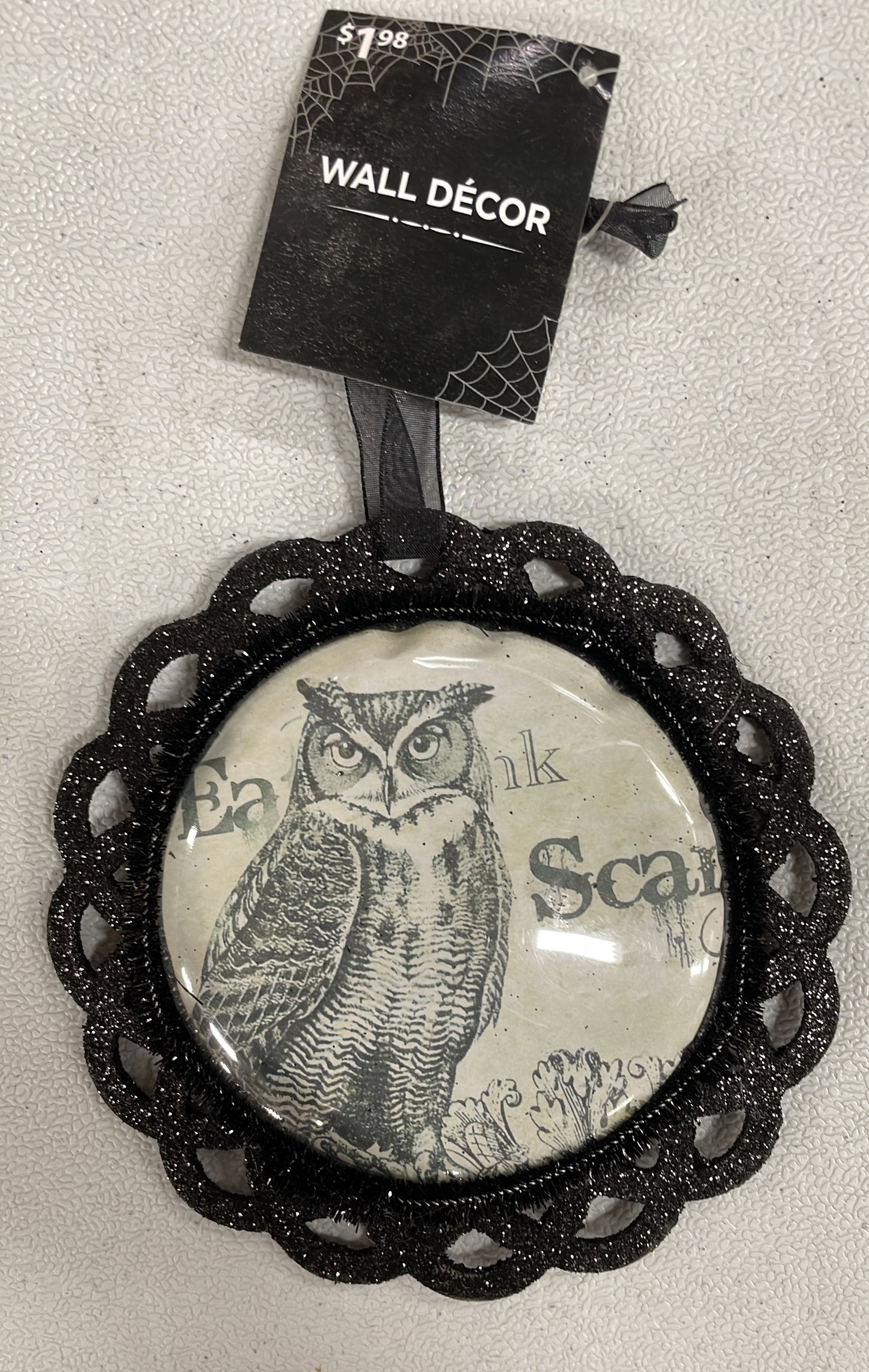 WALL DECOR