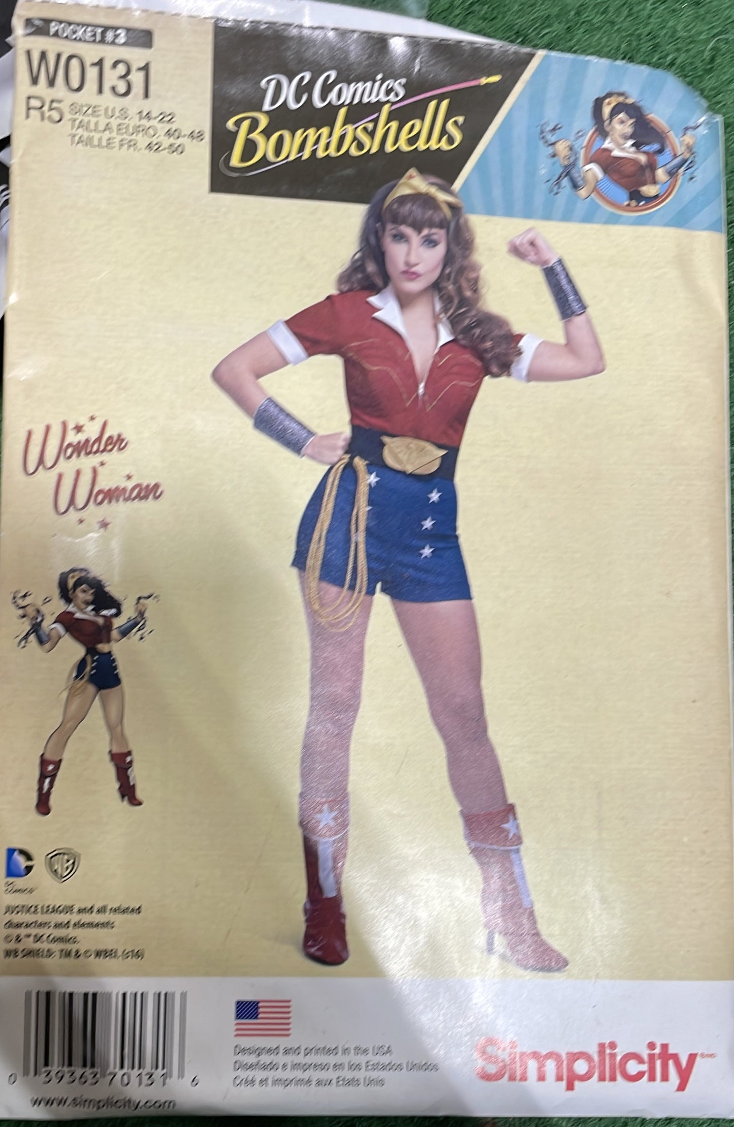 W0131 DC Comics Bombshells