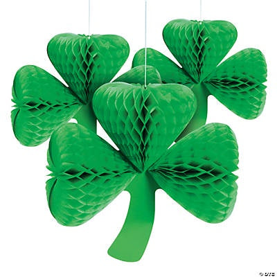 St. Patrickâ€™S Day Hanging Clovers