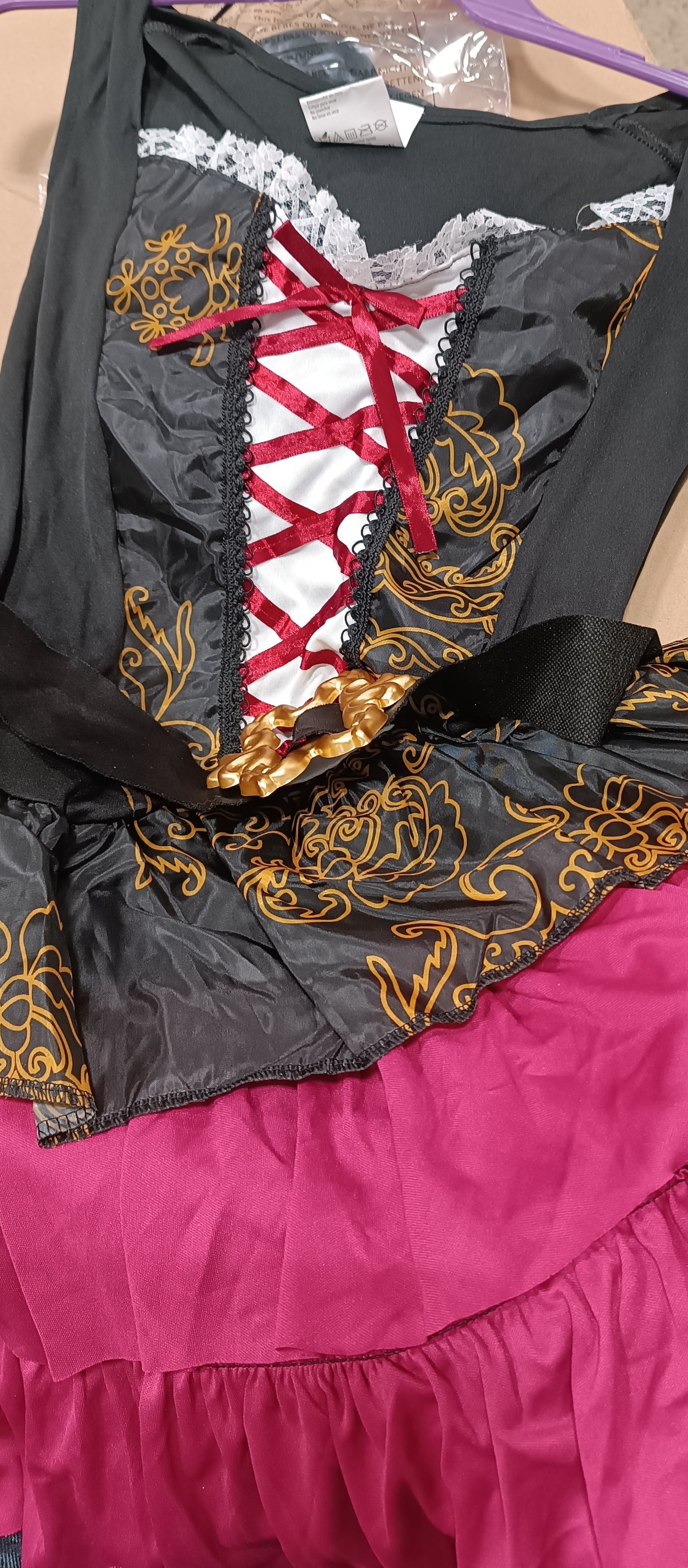 Pirate Beauty dress M 8-10