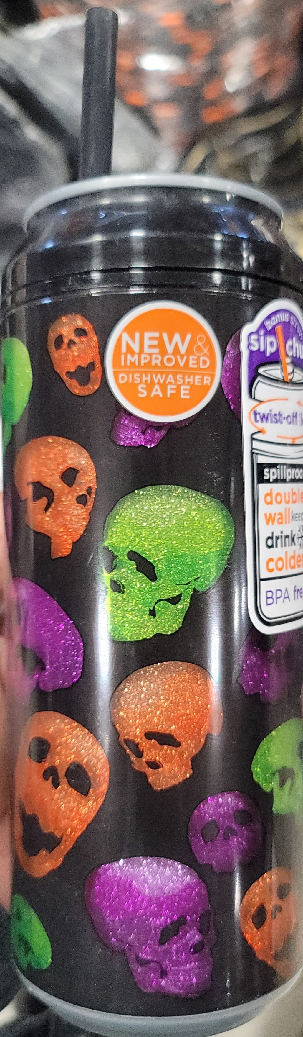 Bonus straw sip chug