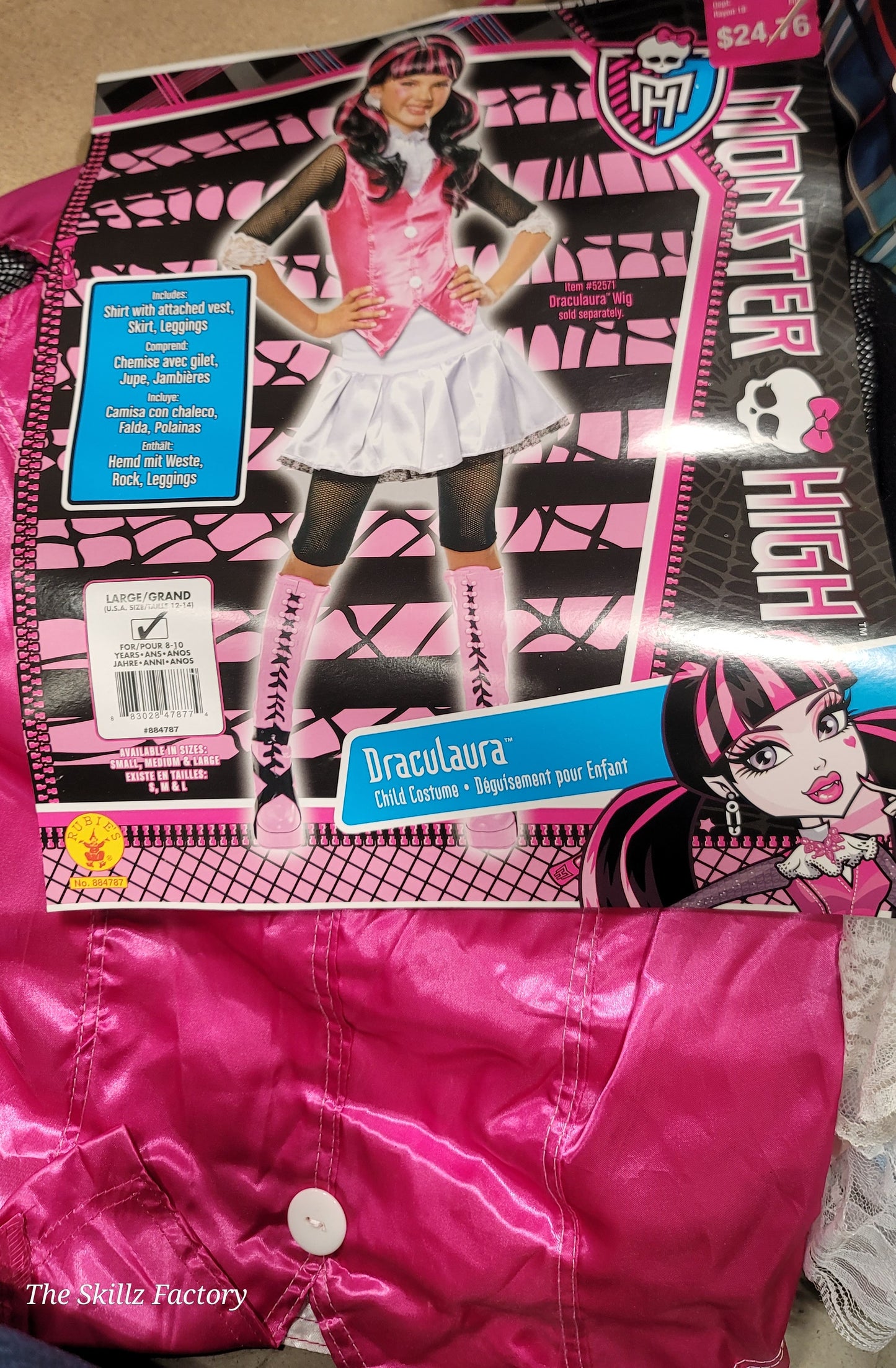 Draculaura LARGE