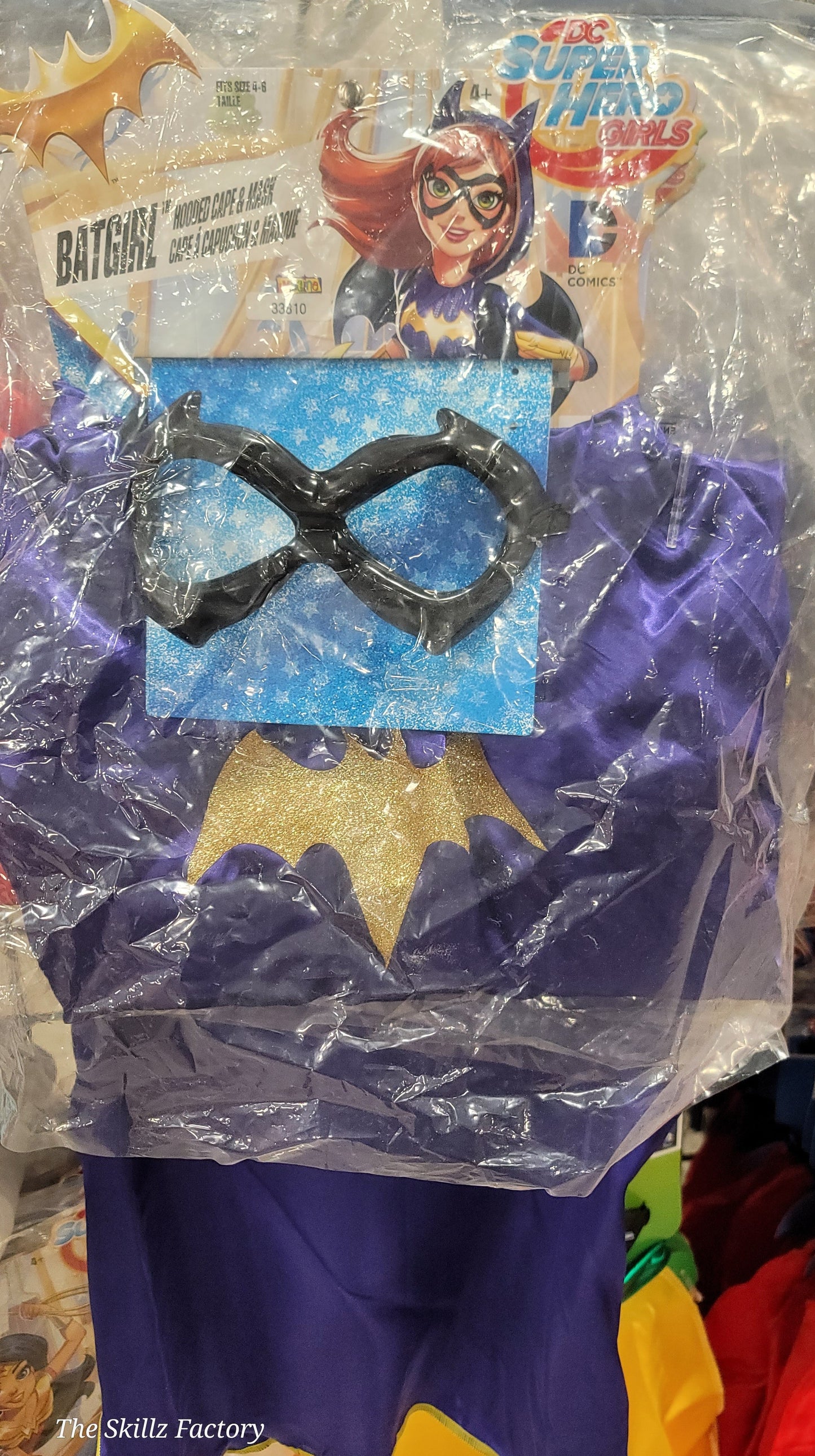 BATGIRL HOODED CAPE & MASK