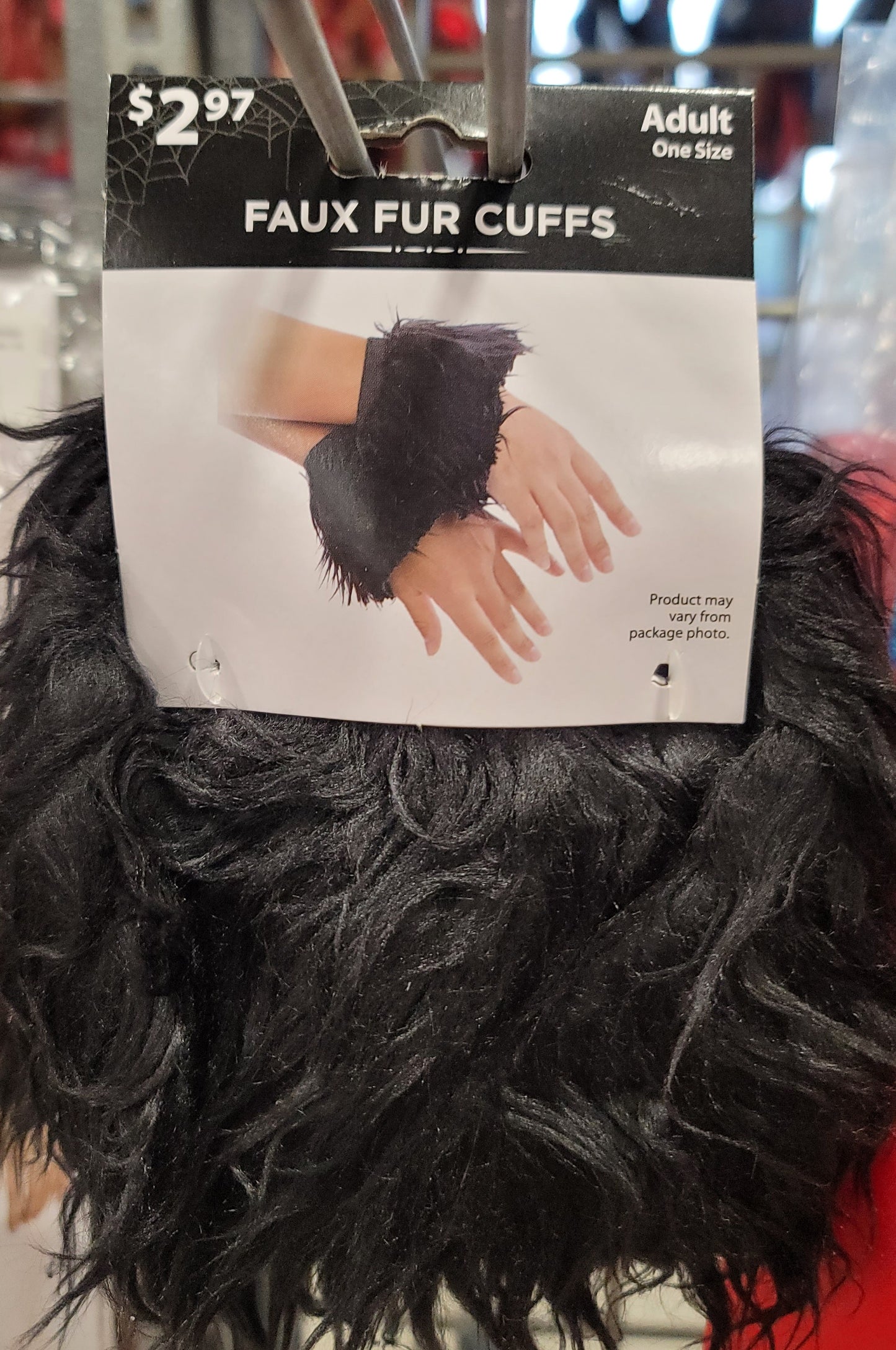 FAUX FUR CUPS