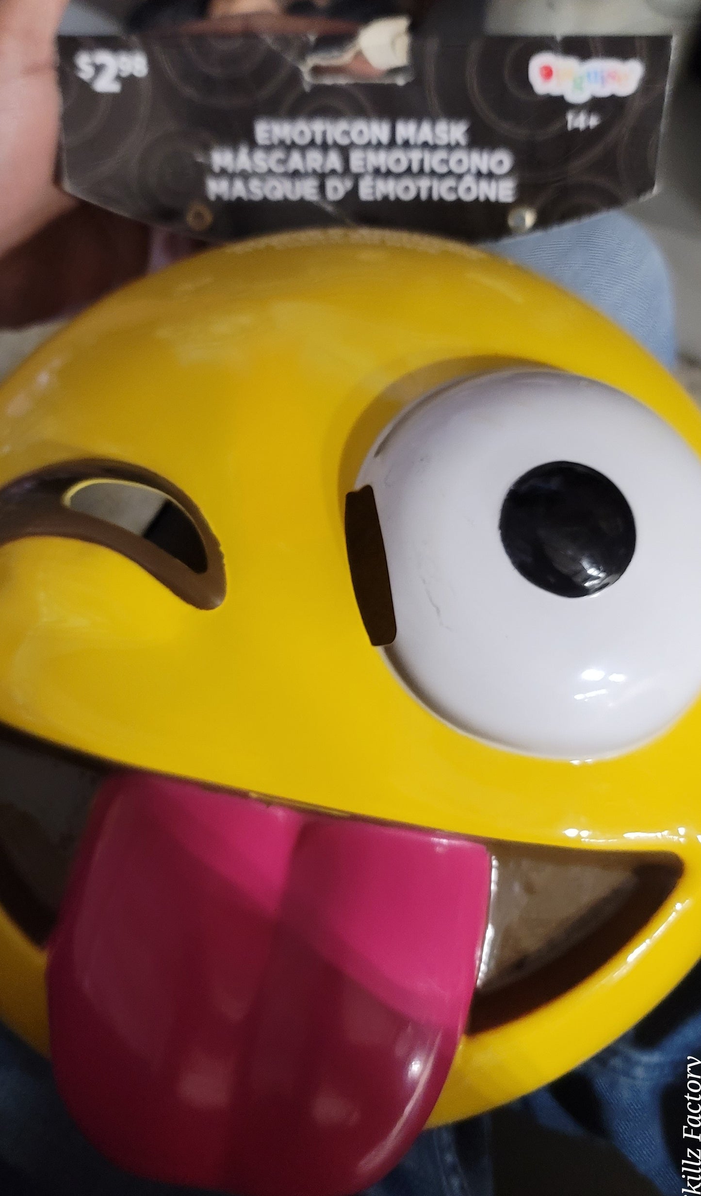 EMOTICAN MASK