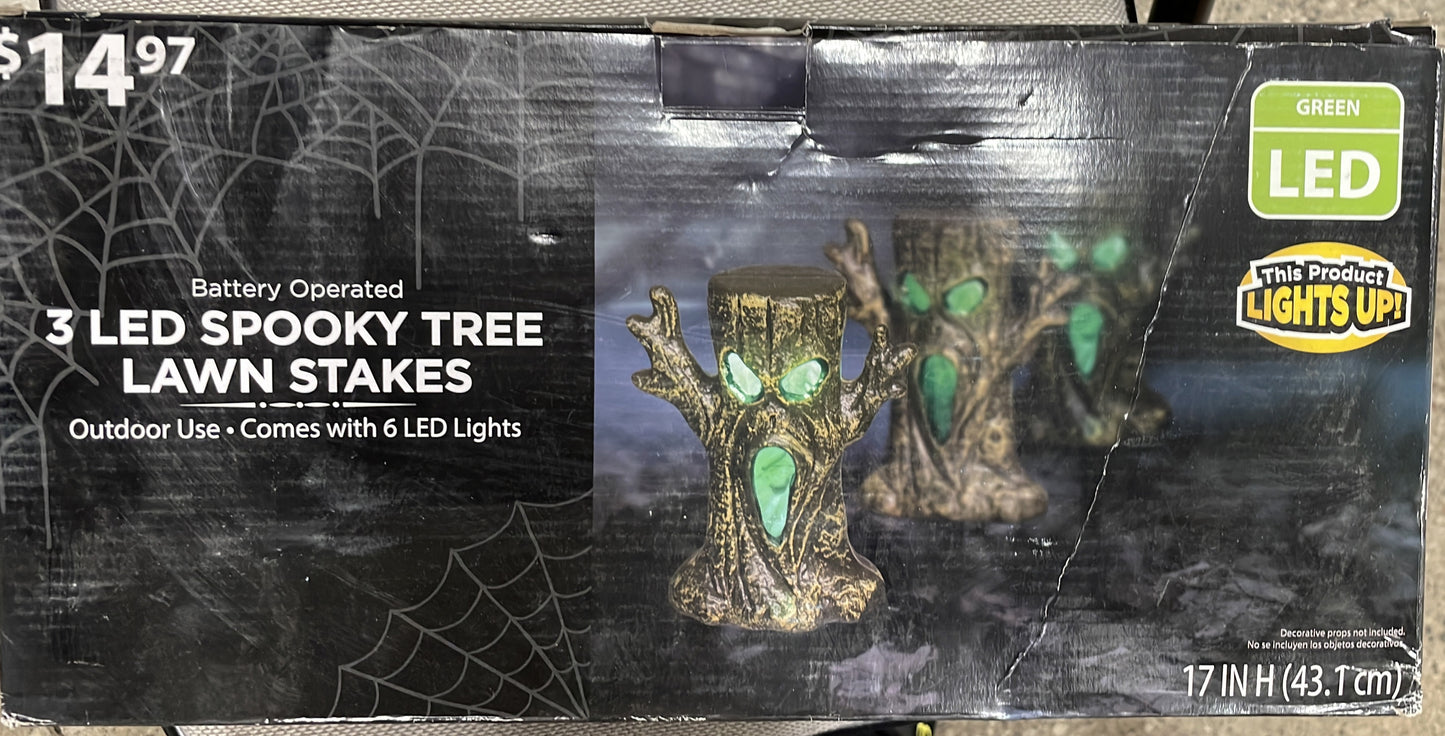 3 LED SPOOKY TREE LAWN STAKES
