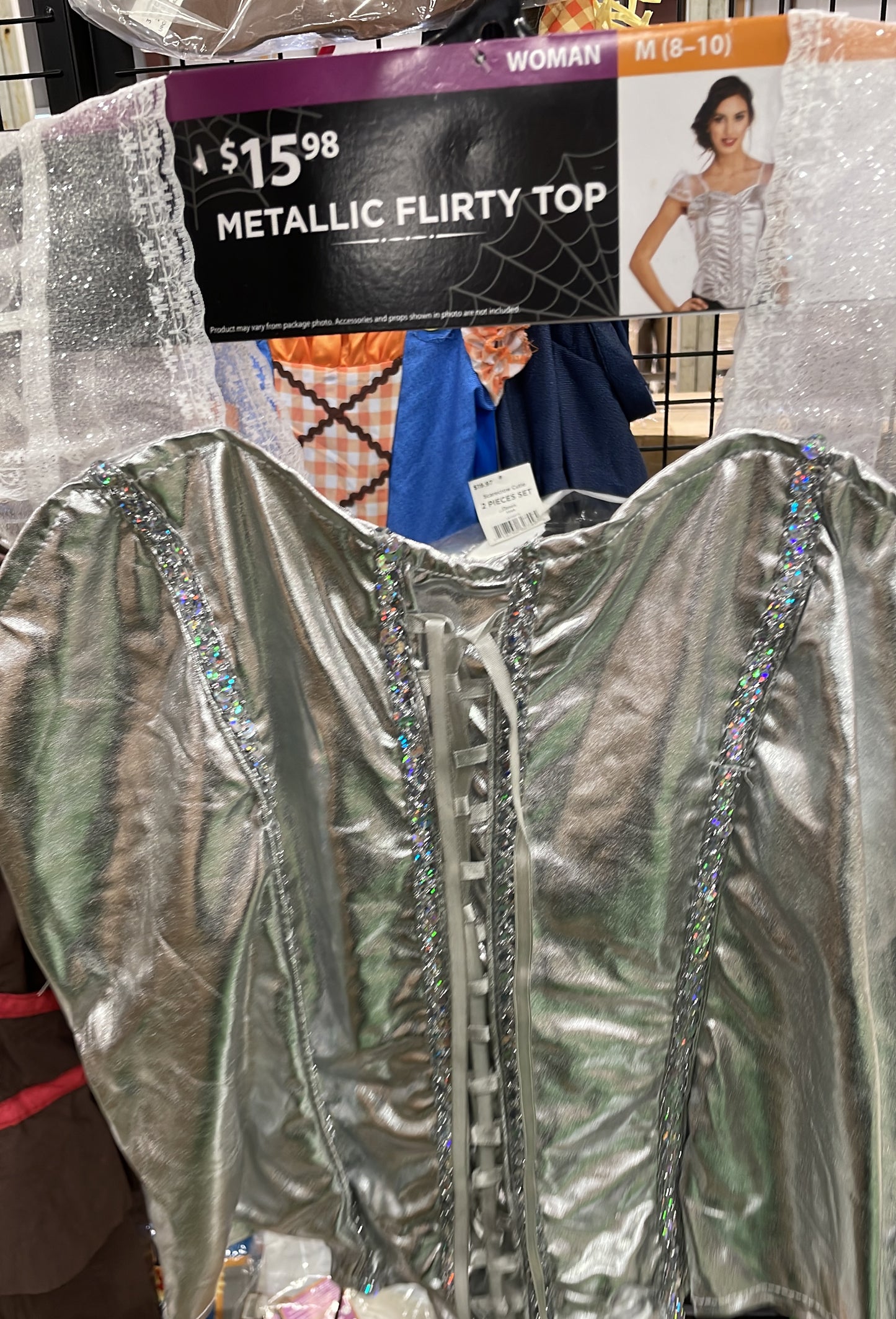 METALLIC FLIRTY TOP