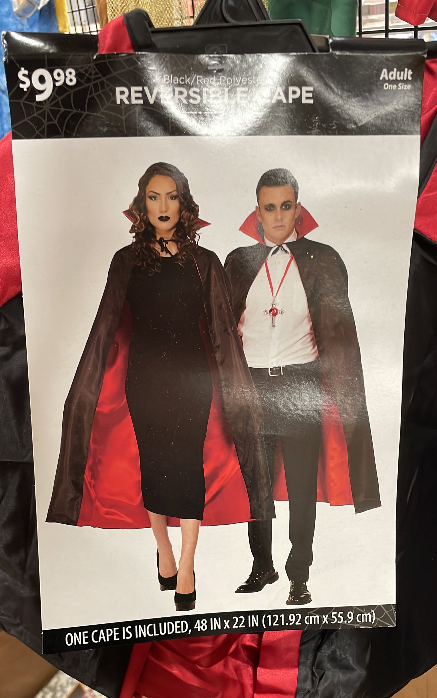 REVERSIBLE CAPE