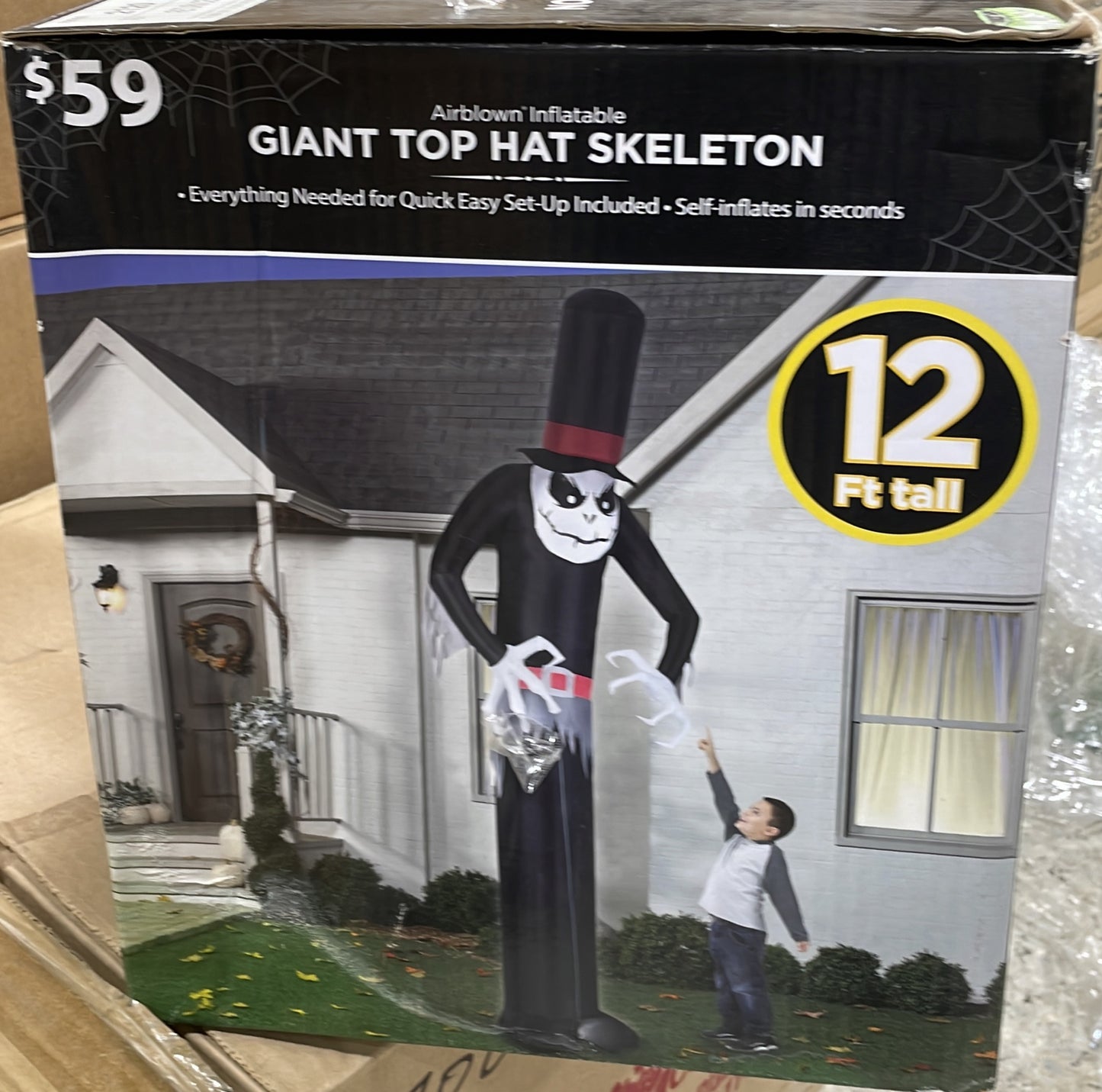 GIANT TOP HAT SKELETON