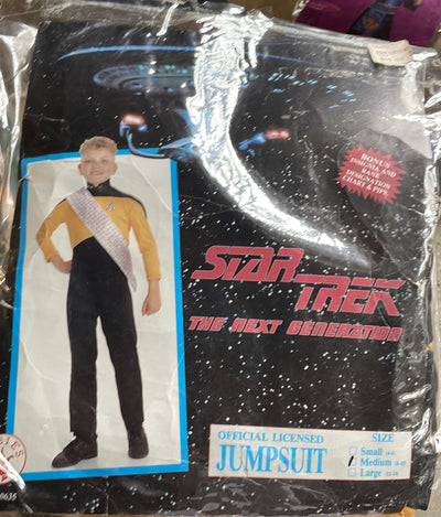 STAR TREK